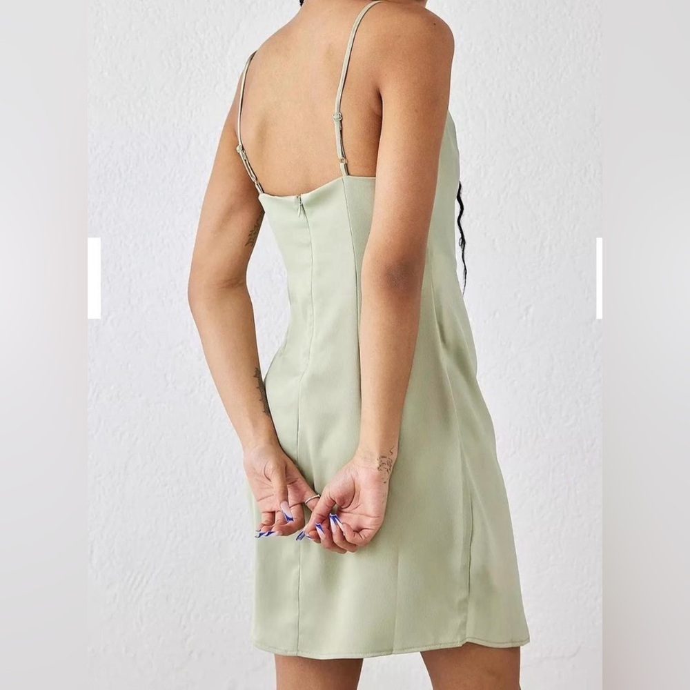 Urban outfitters Mallory Cowl Neck Slip Dress SZ M NWT - Picture 2 of 7